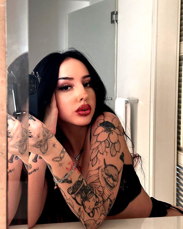 karin_orhov instagram image archive image