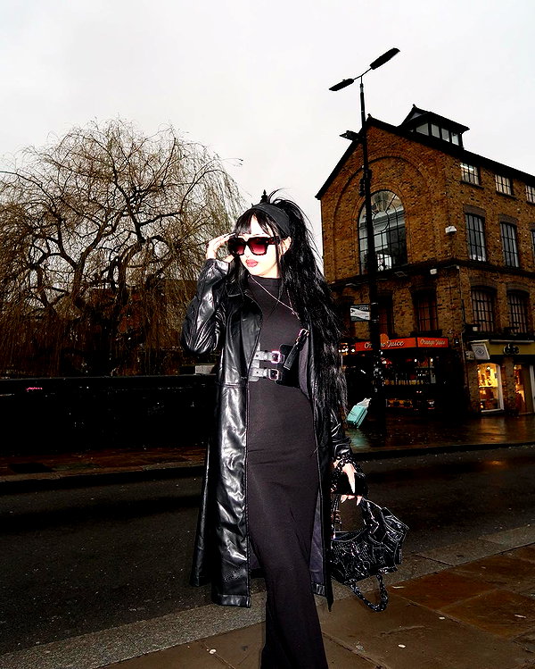 karin_orhov instagram image archive image
