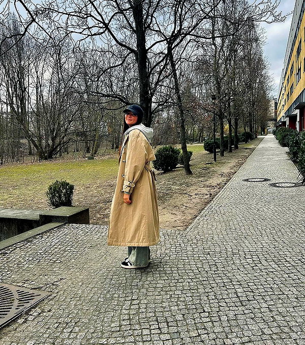 lian.gur instagram image archive image
