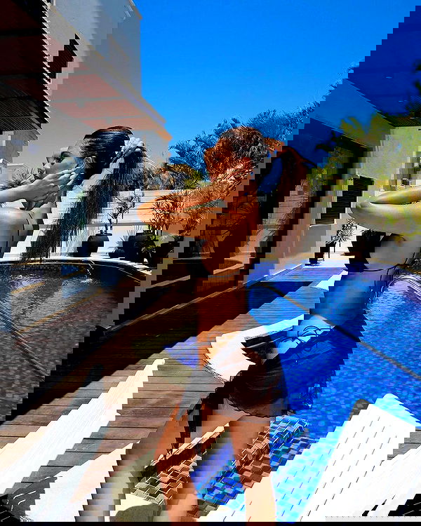 roni.benshushan roni.benshushan archive image