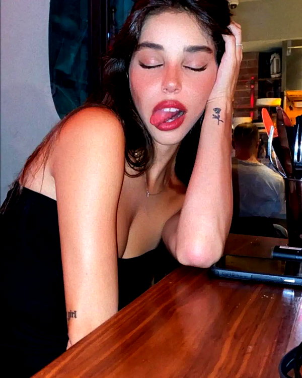 sapirsela286 instagram image archive image