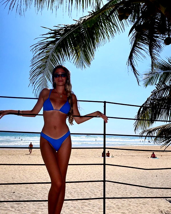 shellydekel instagram image archive image