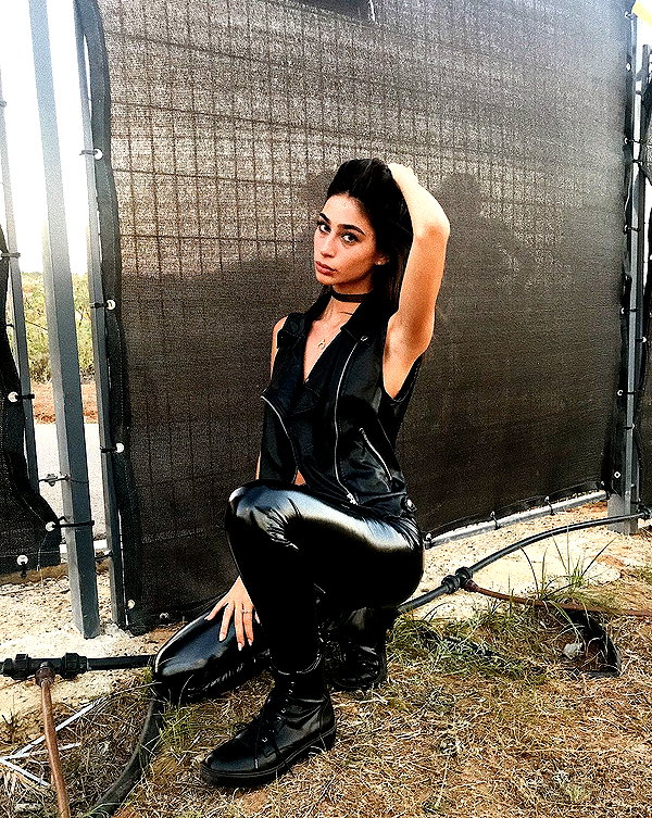 shir.moshe666 instagram image archive image