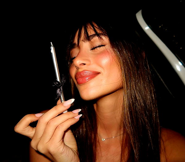 shir.moshe666 instagram image archive image