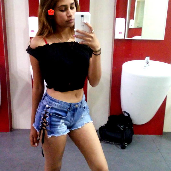 sivan_m22 instagram image archive image