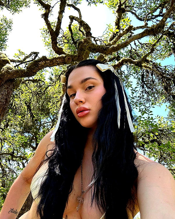symoneyry instagram image archive image