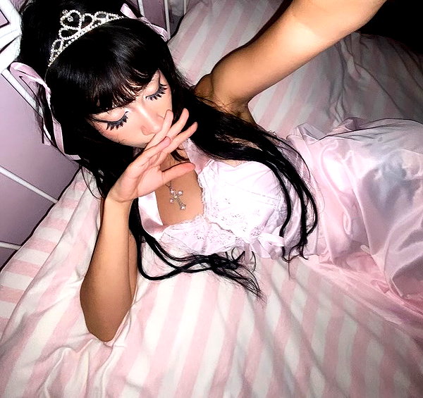xxk1tty4nnaxx instagram image archive image