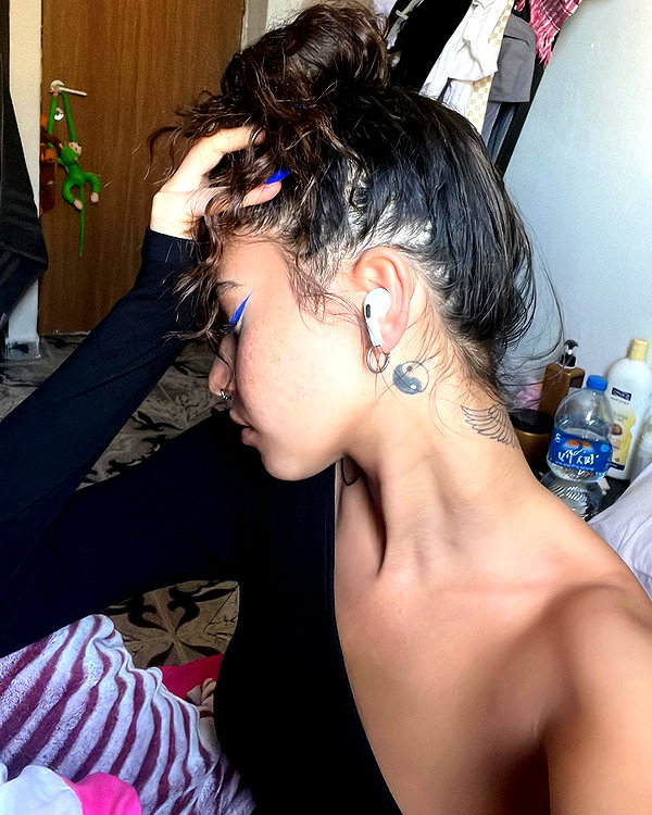 yuliarazi instagram image archive image