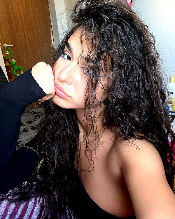 yuliarazi instagram image archive image