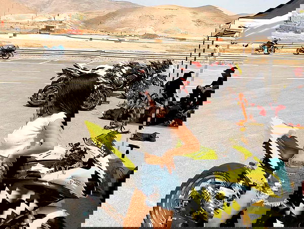 ziv.etach ziv.etach archive image