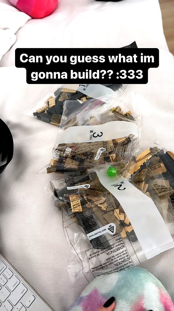 alyri_tv instagram image archive image