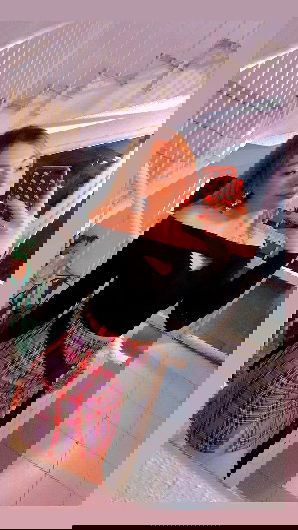 eveliniya eveliniya archive image