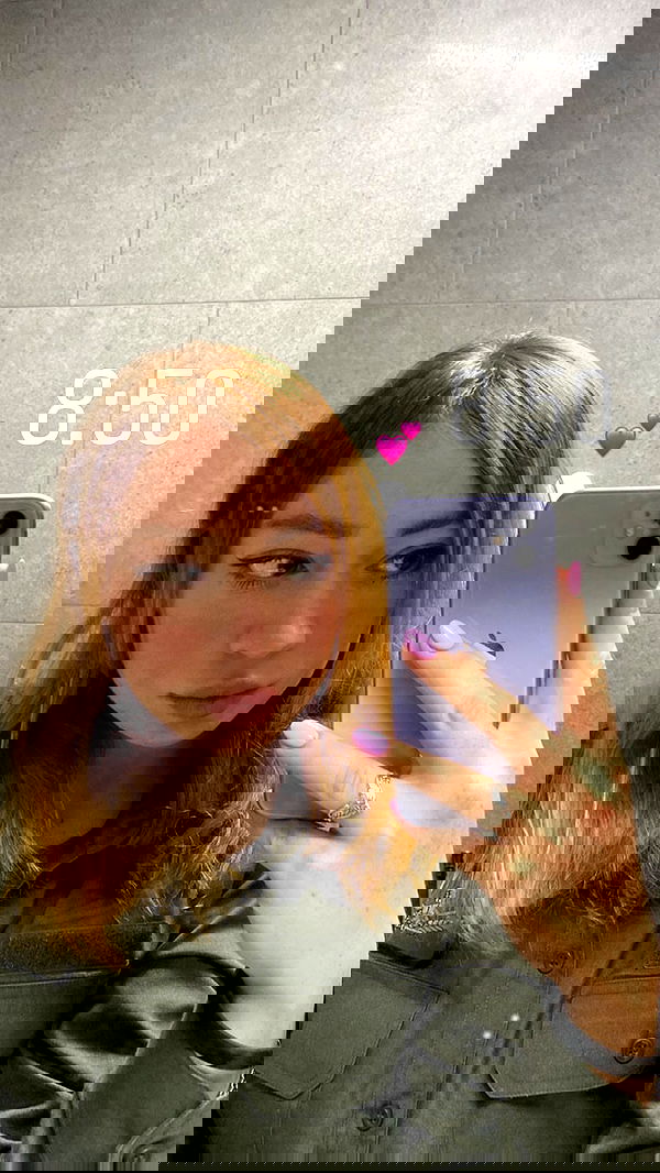 eveliniya eveliniya archive image