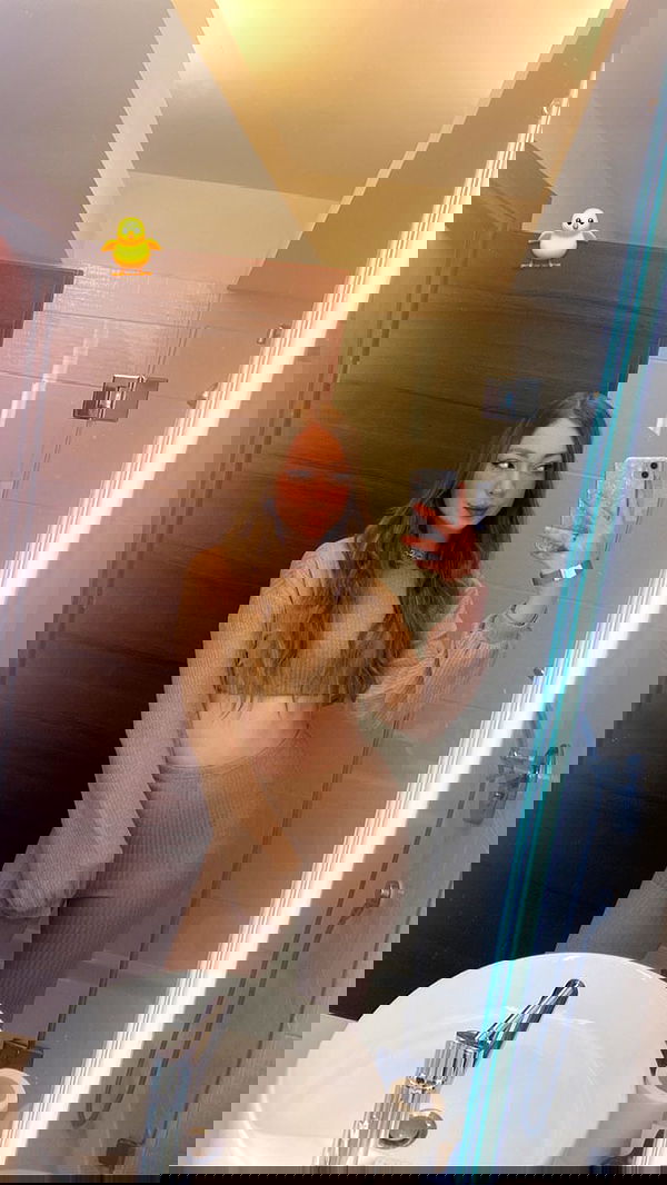 eveliniya eveliniya archive image