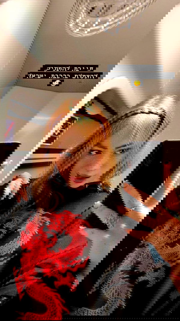 eveliniya eveliniya archive image