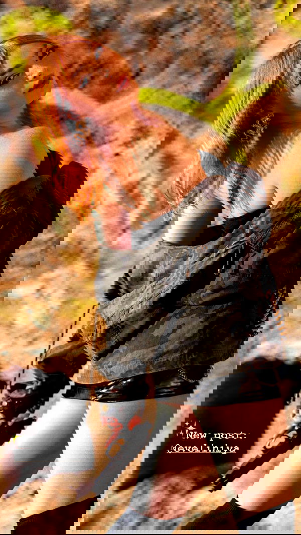 eveliniya eveliniya archive image