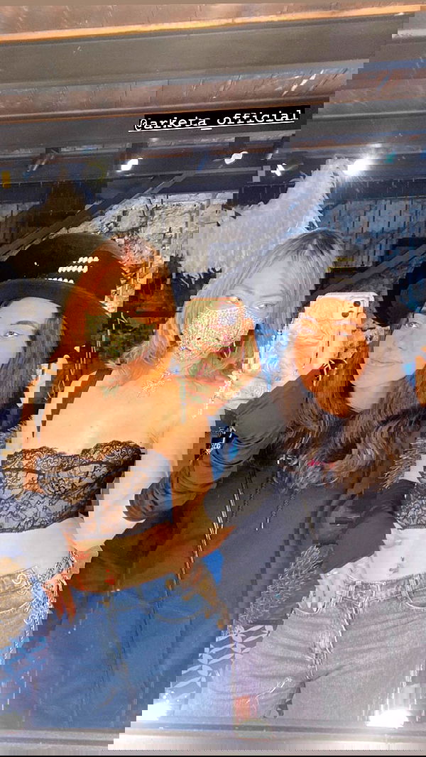 eveliniya eveliniya archive image