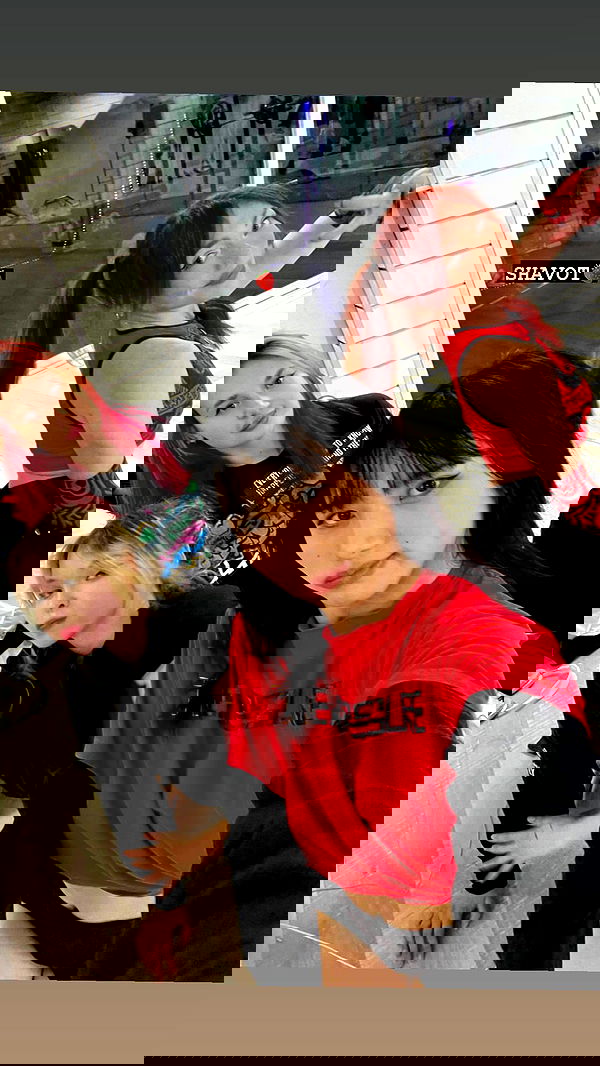 eveliniya eveliniya archive image