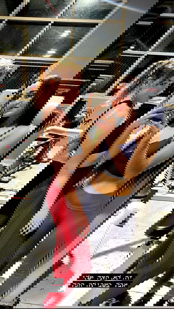 eveliniya eveliniya archive image