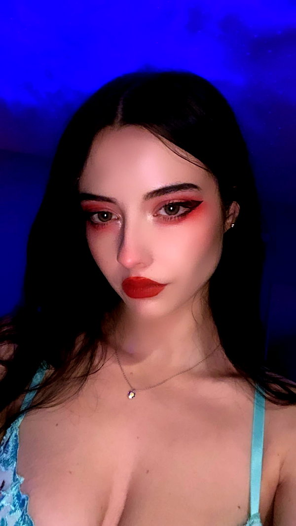 juliaaburch instagram image archive image