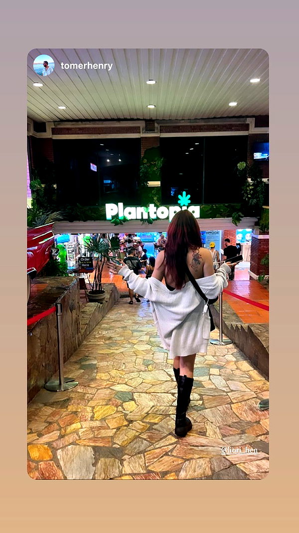 liori_hen instagram image archive image