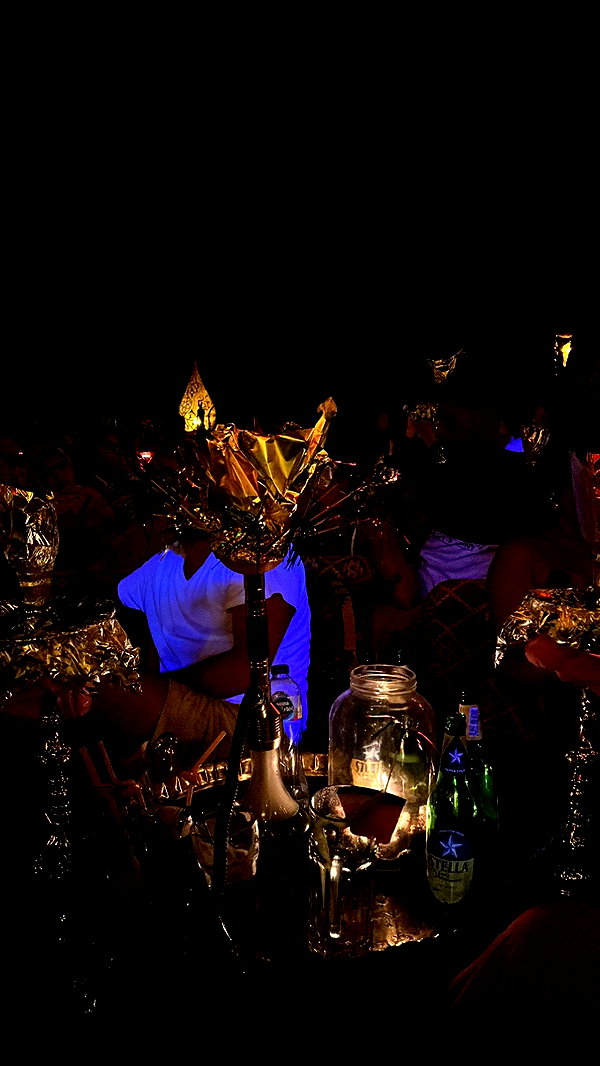 liori_hen liori_hen archive image