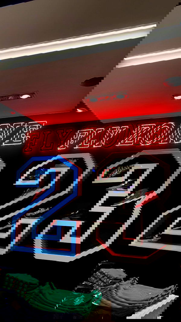 roni.benshushan roni.benshushan archive image