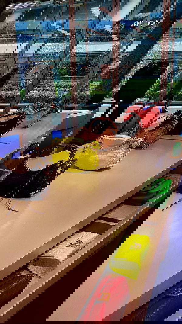 roni.benshushan roni.benshushan archive image