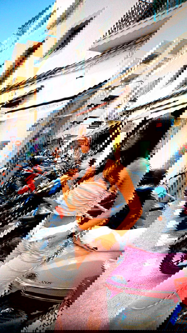 roni.benshushan roni.benshushan archive image