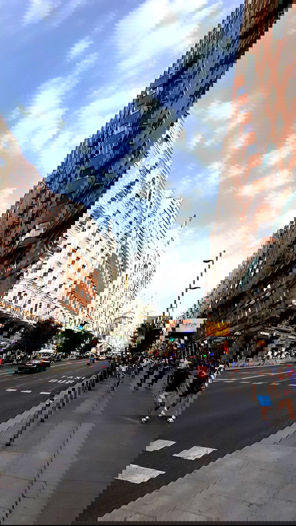 roni.benshushan roni.benshushan archive image