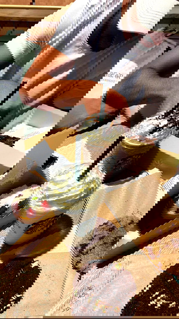 roni.benshushan roni.benshushan archive image