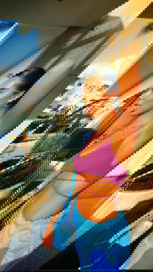 roni.benshushan roni.benshushan archive image