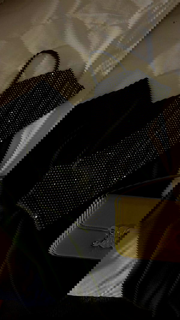 roni.benshushan roni.benshushan archive image