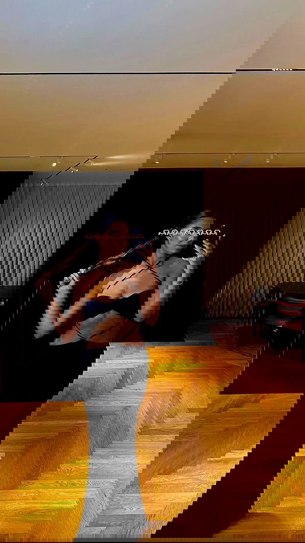 roni.benshushan roni.benshushan archive image