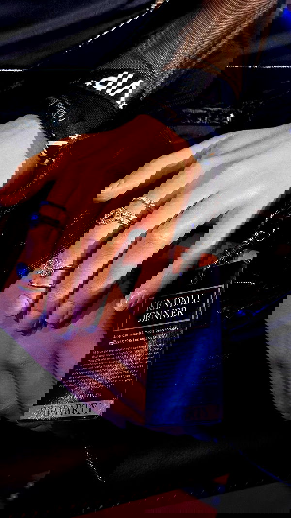 roni.benshushan roni.benshushan archive image