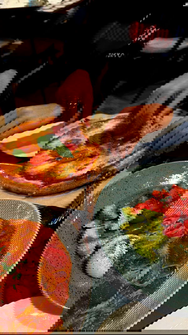 roni.benshushan roni.benshushan archive image