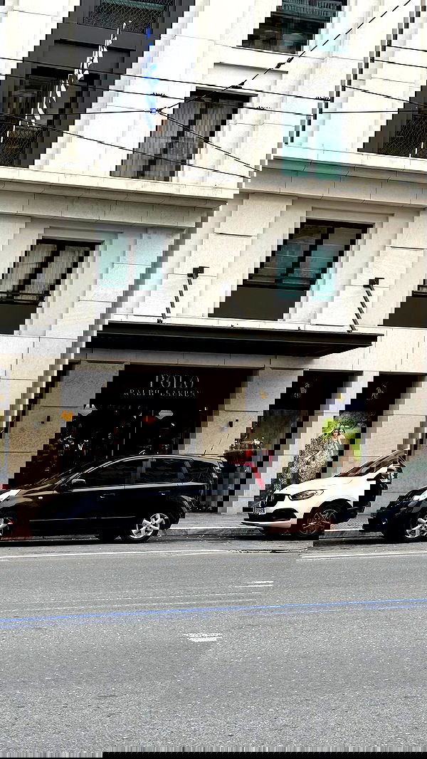 roni.benshushan roni.benshushan archive image