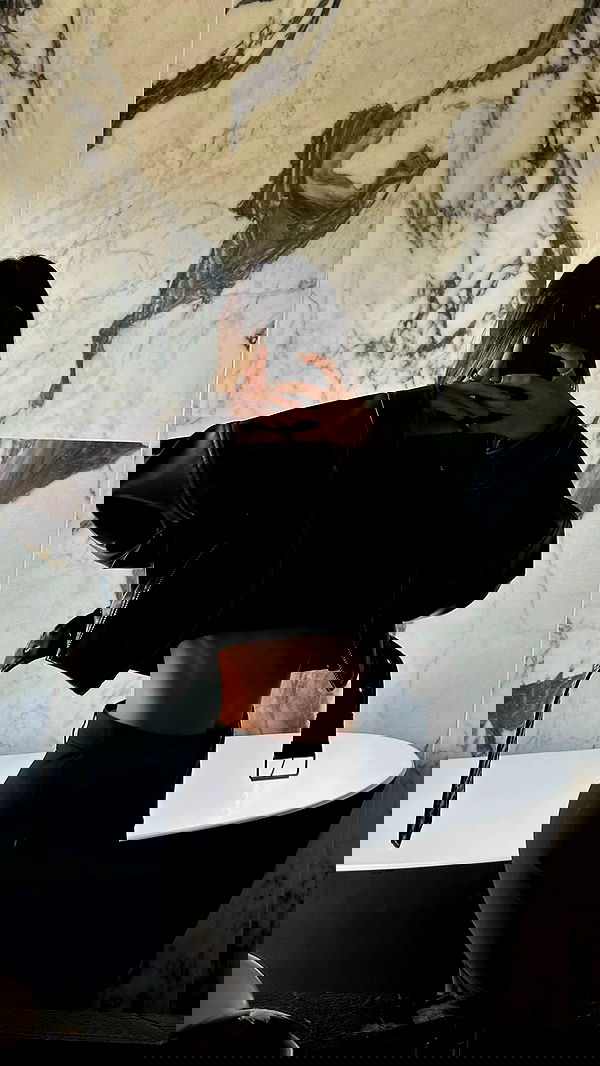 roni.benshushan roni.benshushan archive image