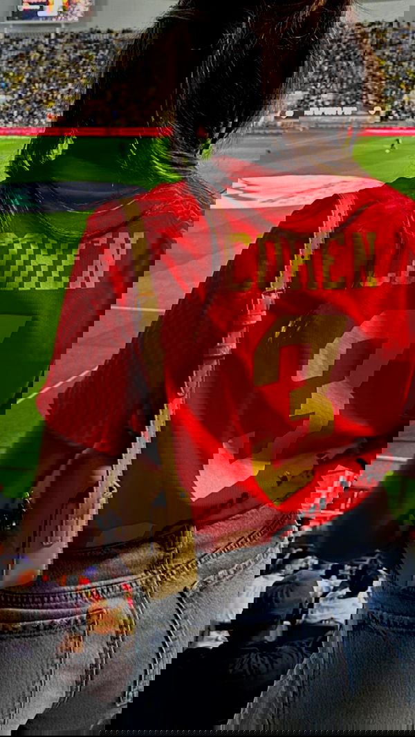 roni.benshushan roni.benshushan archive image