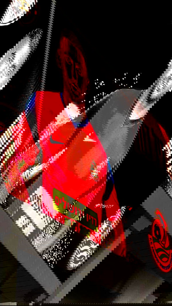 roni.benshushan roni.benshushan archive image