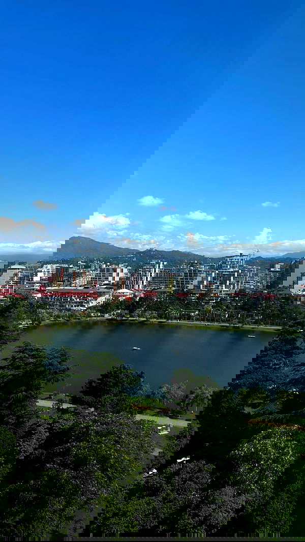 roni.benshushan roni.benshushan archive image