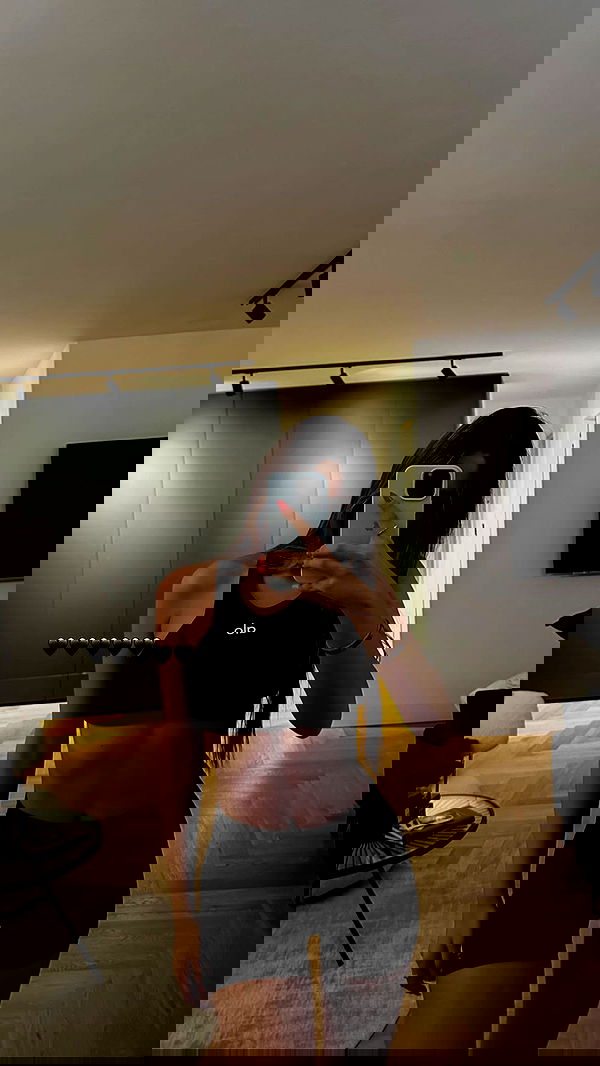 roni.benshushan roni.benshushan archive image