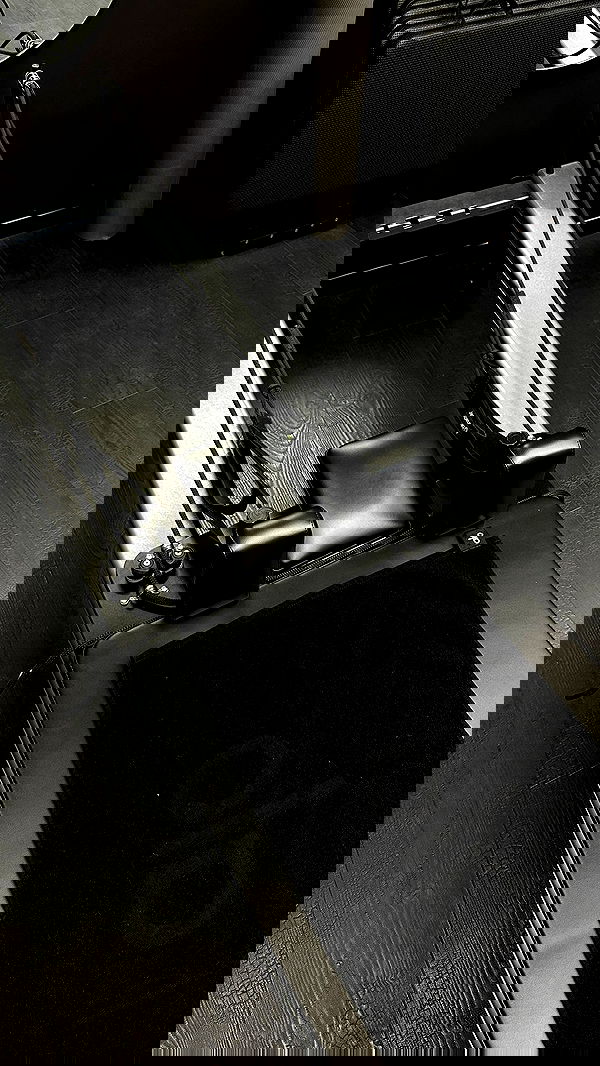 roni.benshushan roni.benshushan archive image