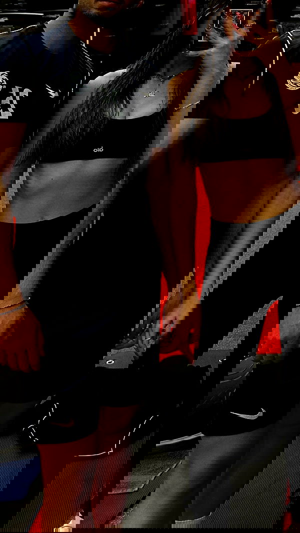 roni.benshushan roni.benshushan archive image