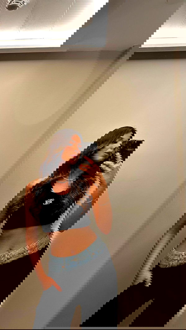 roni.benshushan roni.benshushan archive image