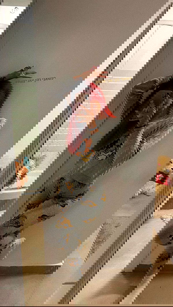 shanidahan7 image ~ Altpins