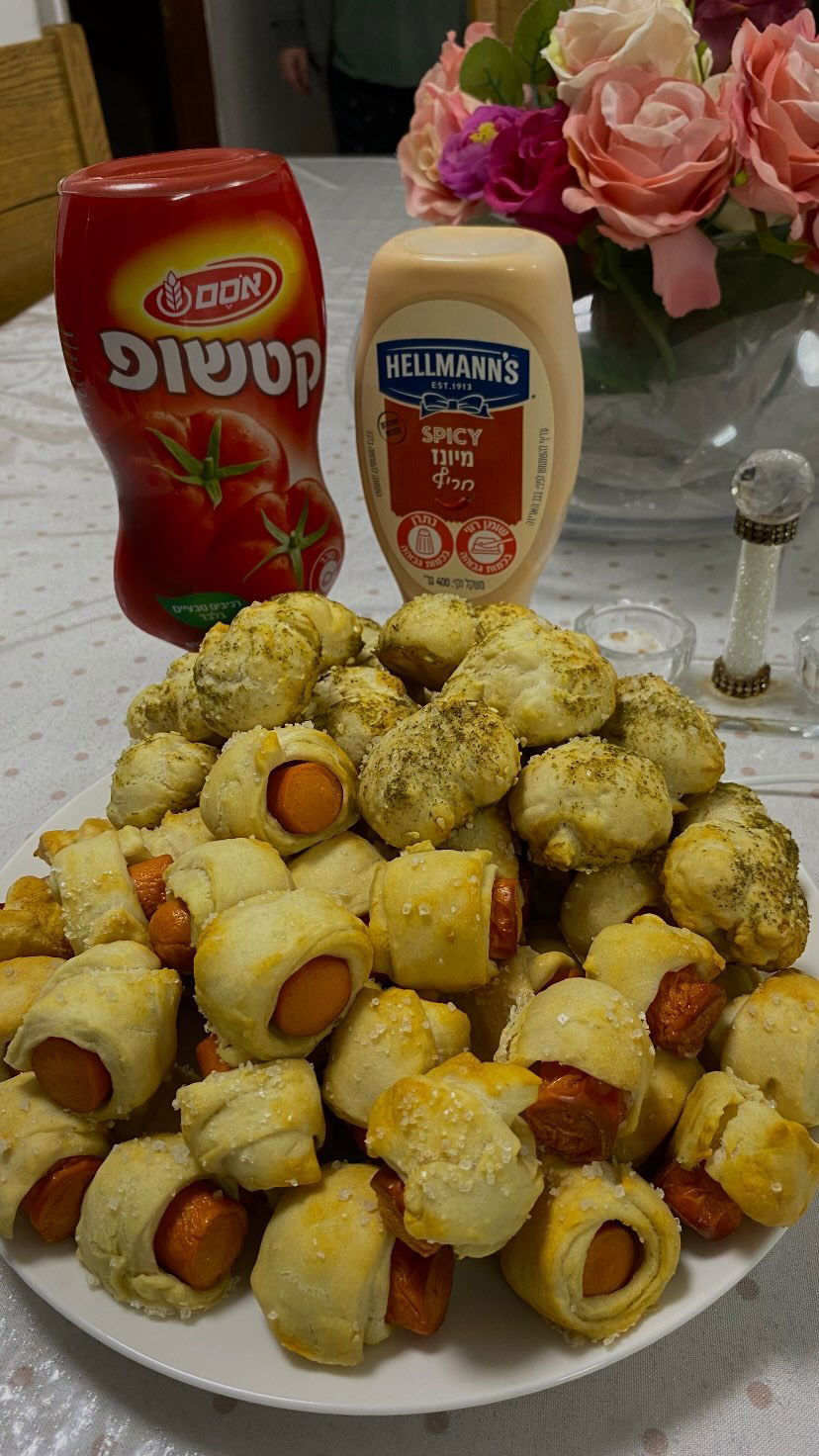 shanidahan7 instagram image archive image