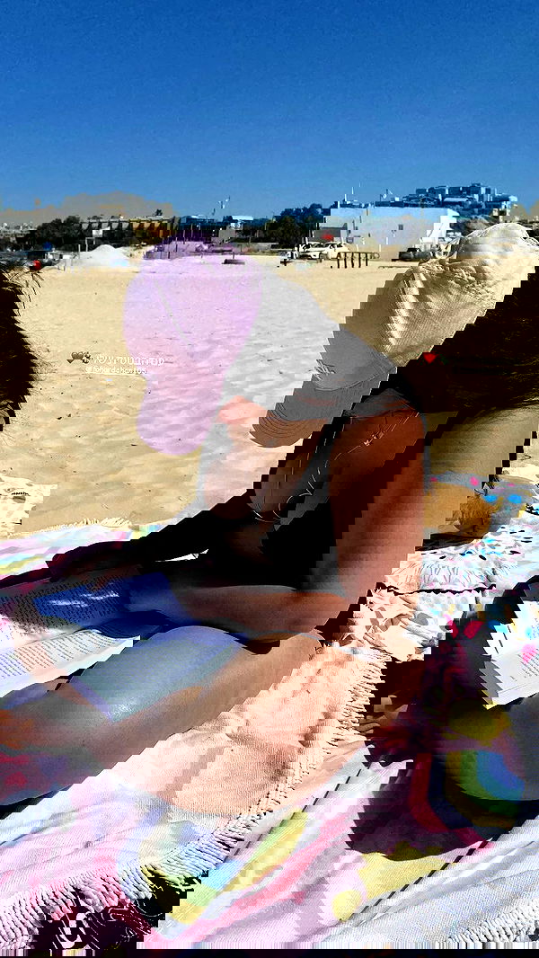 shanidahan7 image ~ Altpins