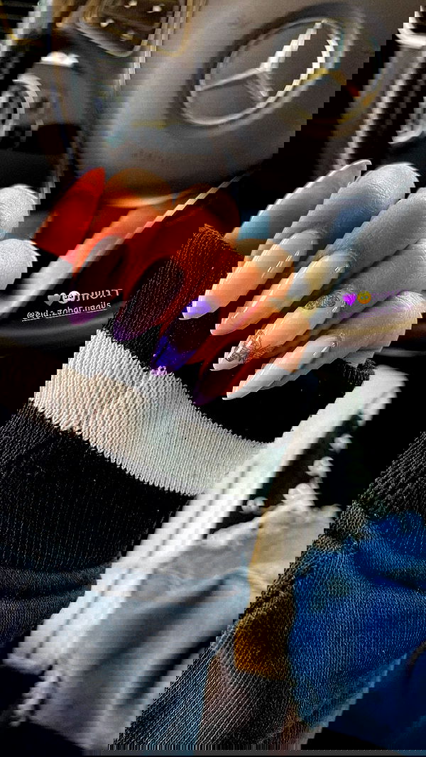 shanidahan7 image ~ Altpins