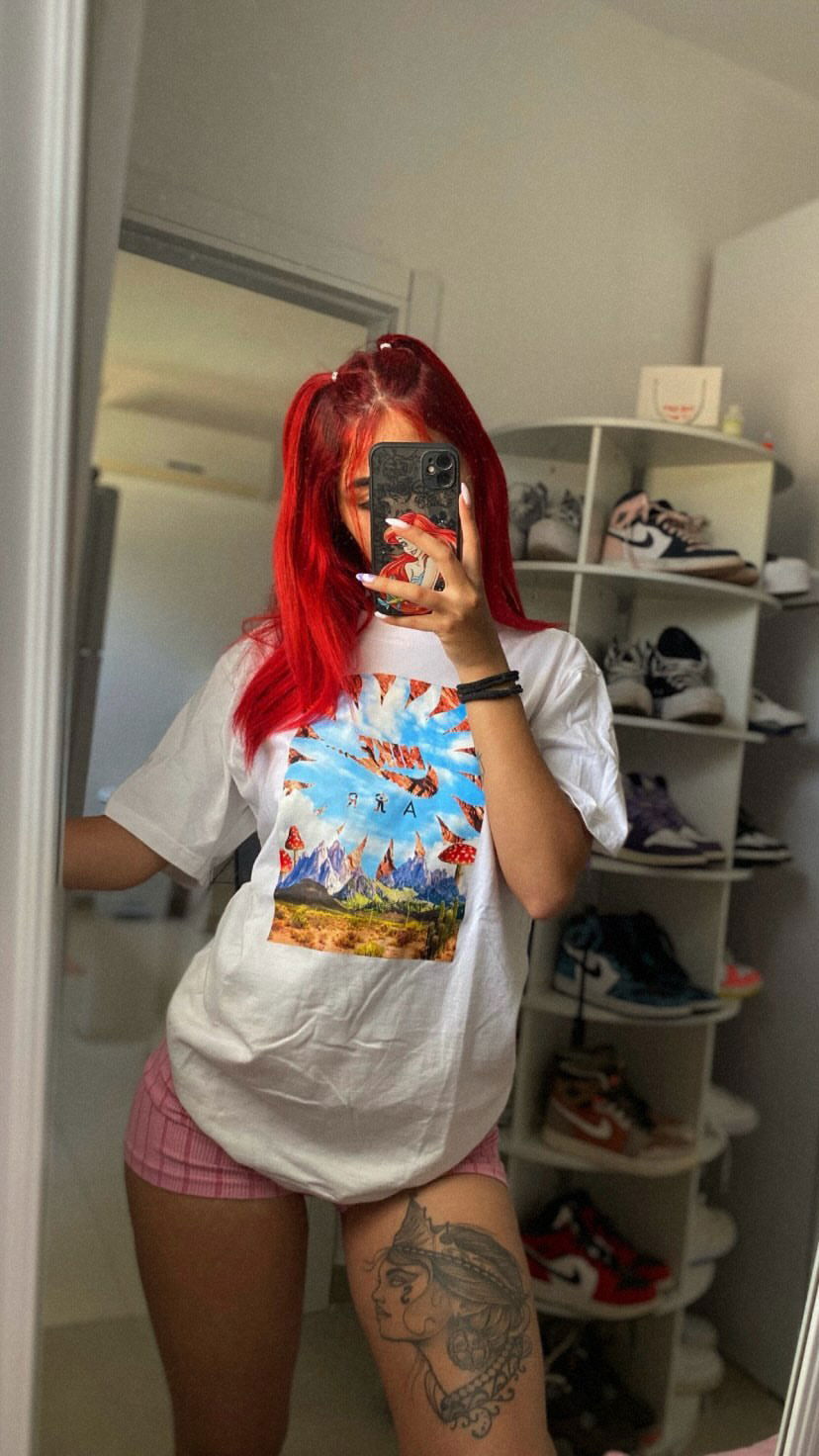 shanidahan7 instagram image archive image